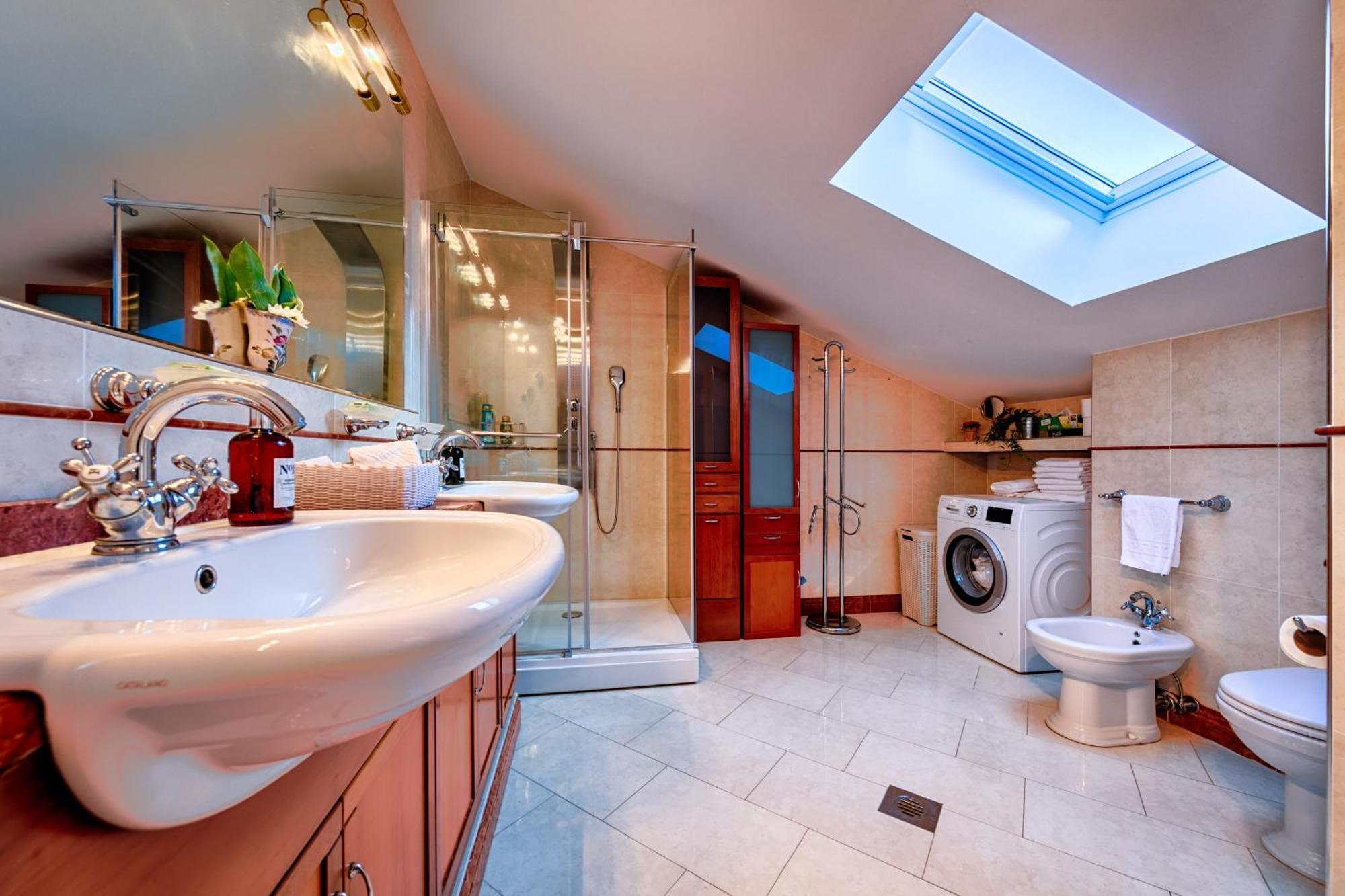 Apartment Seafront Penthouse *